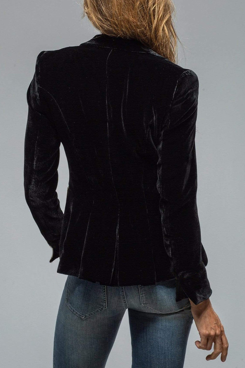 Damesblazer, slim-fit — elegant en minimalistisch voor dagelijks gebruik en feestelijke gelegenheden