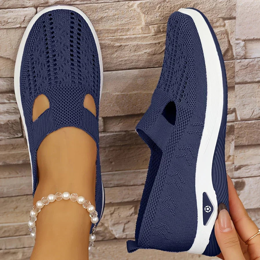 Dames slip-on schoenen, orthopedisch — van textiel met een gedempte binnenzool