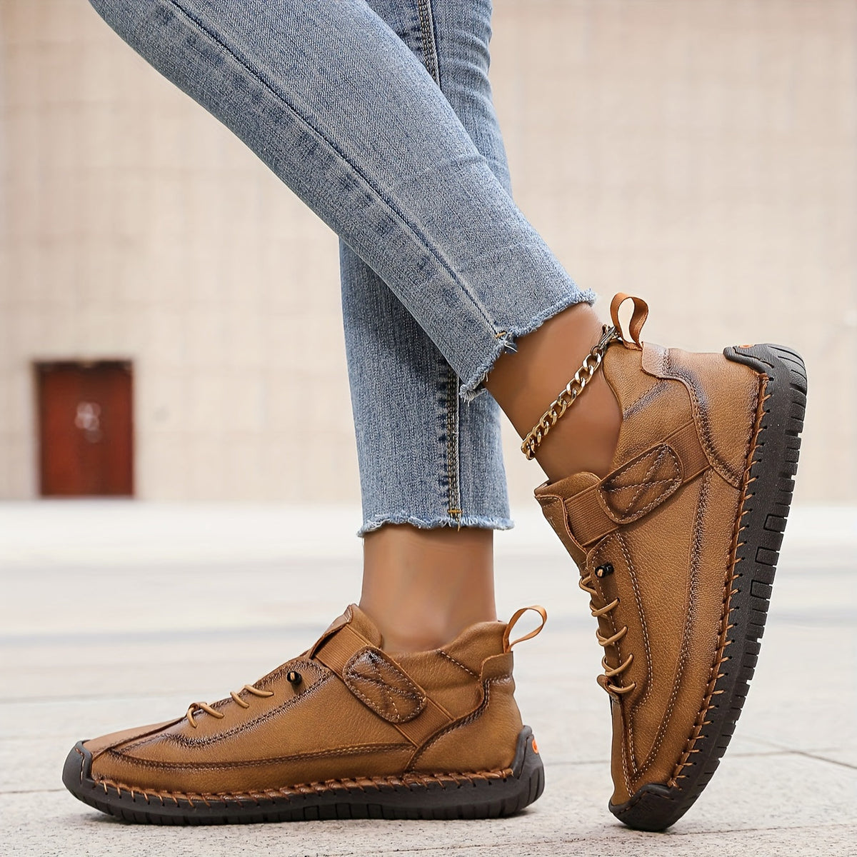 Dames slip-on sneakers — met klittenbandsluiting en gedempte zool, comfortabel