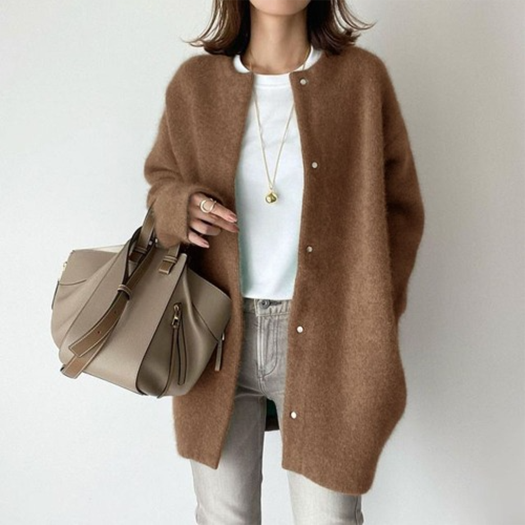 Dames gebreid vest — elegante en casual cardigan van acryl