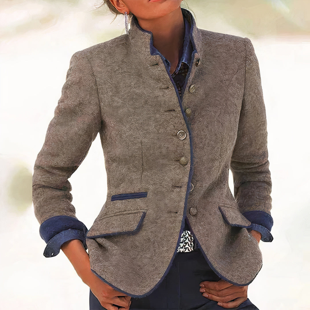 Damesblazer, elegant — getailleerde linnen blazer met klassieke revers
