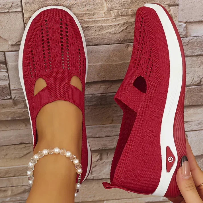 Dames slip-on schoenen, orthopedisch — van textiel met een gedempte binnenzool