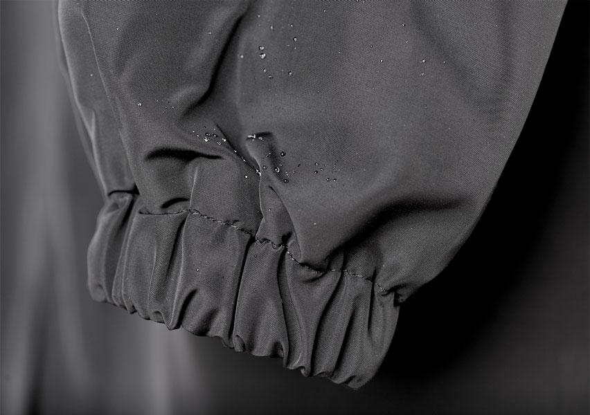 Dames regenjas — waterdicht en ademend met oversized capuchon