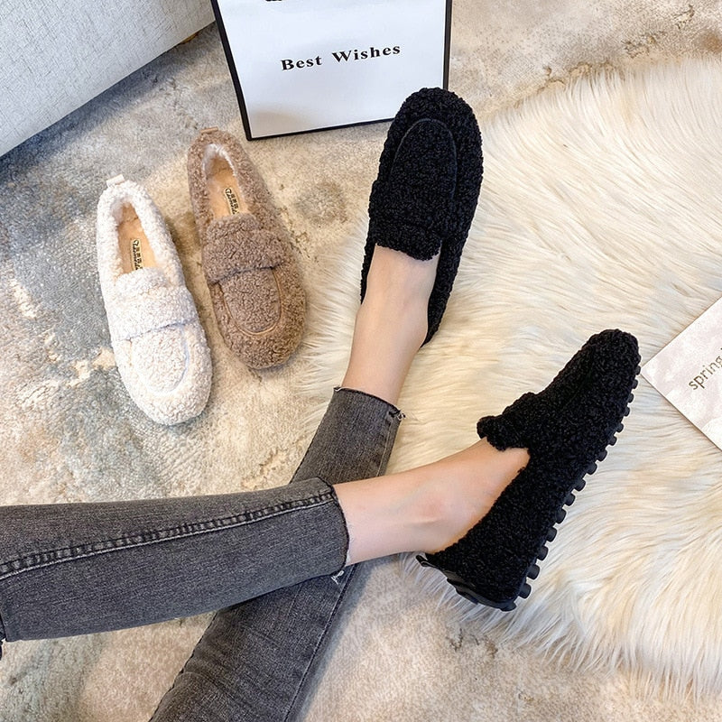 Dames pantoffels, gevoerd met pluche — zachte en warme huisslippers