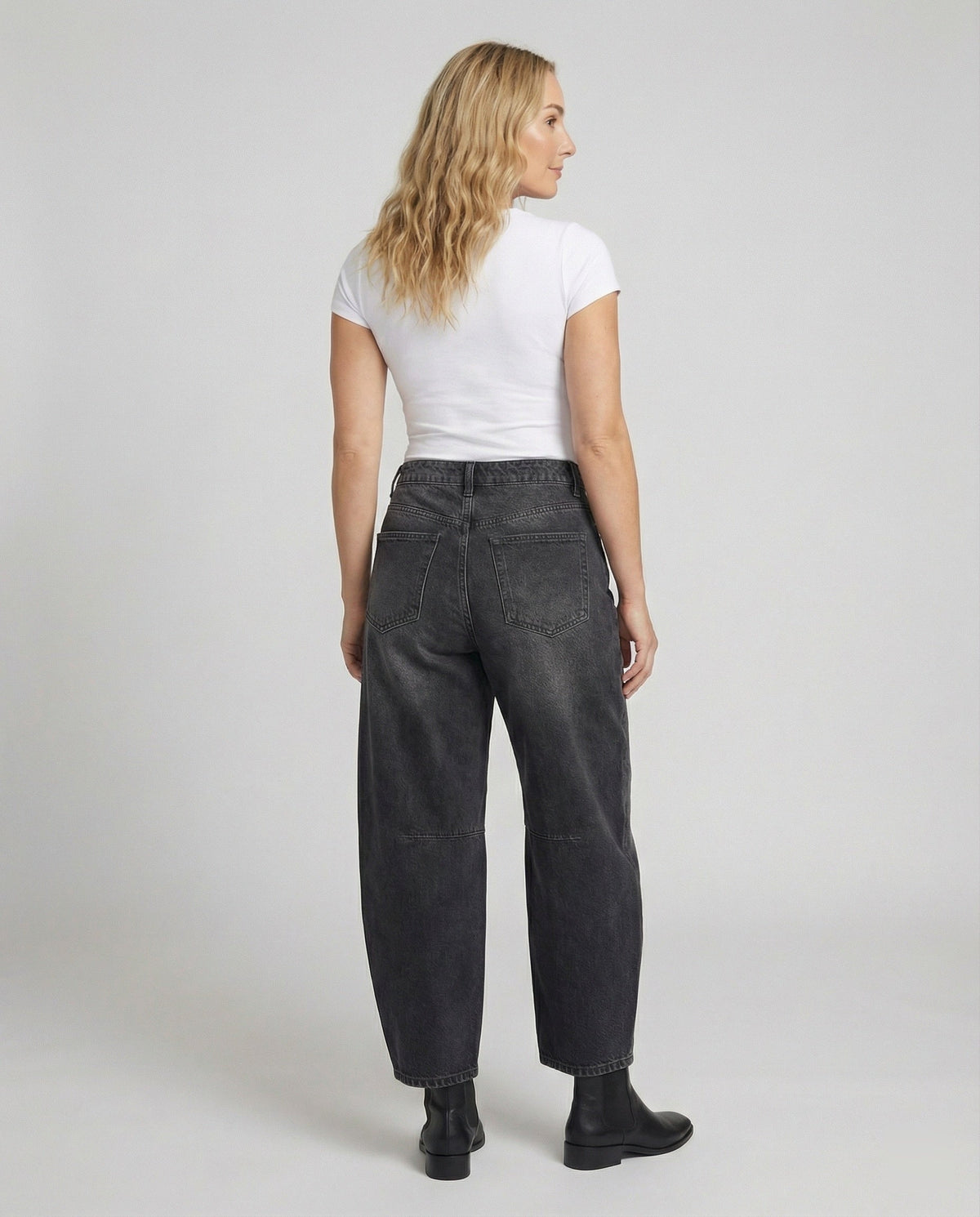 Damesjeans, barrel — mid-rise, uitlopend met moderne silhouet