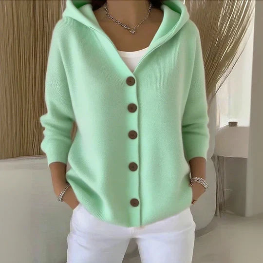 Dames gebreid vest met capuchon — cardigan van acryl met knopen