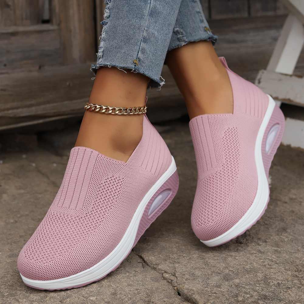Dames slip-on schoenen, orthopedisch — van textiel met een gedempte zool