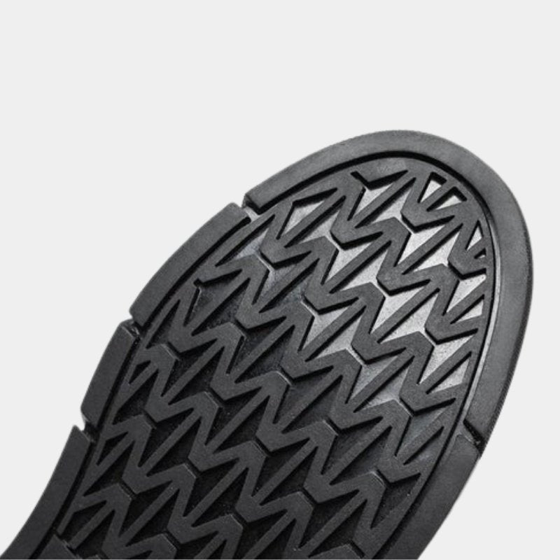 Herenboots van imitatieleer — robuuste zwarte boots voor dagelijks gebruik