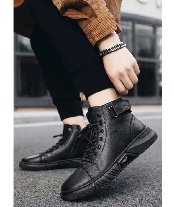 Herenboots van imitatieleer — robuuste zwarte boots voor dagelijks gebruik